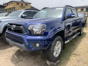 Toyota Tacoma 2015 Blue