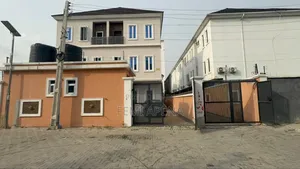5bdrm Duplex in Lekki Phase 2 for sale