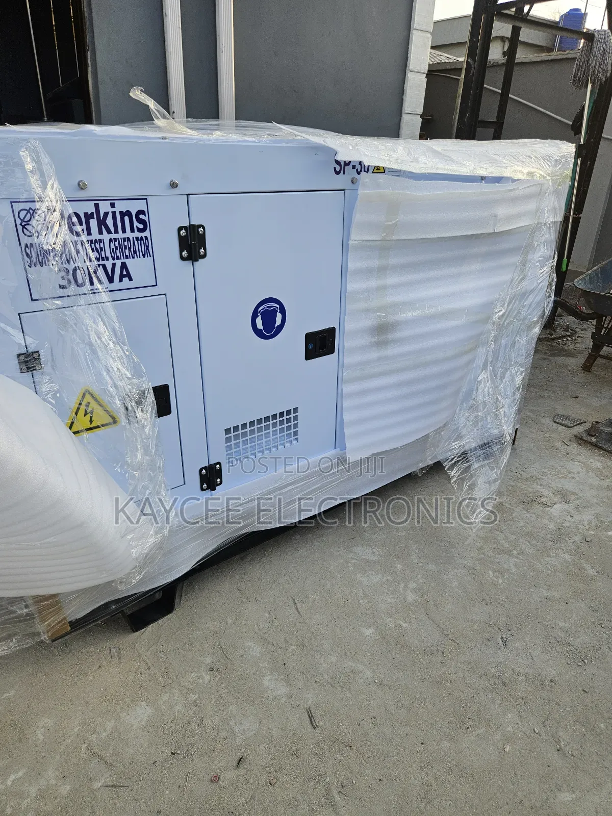 Powerful Perkins 30kva Generator – Soundproof Efficient