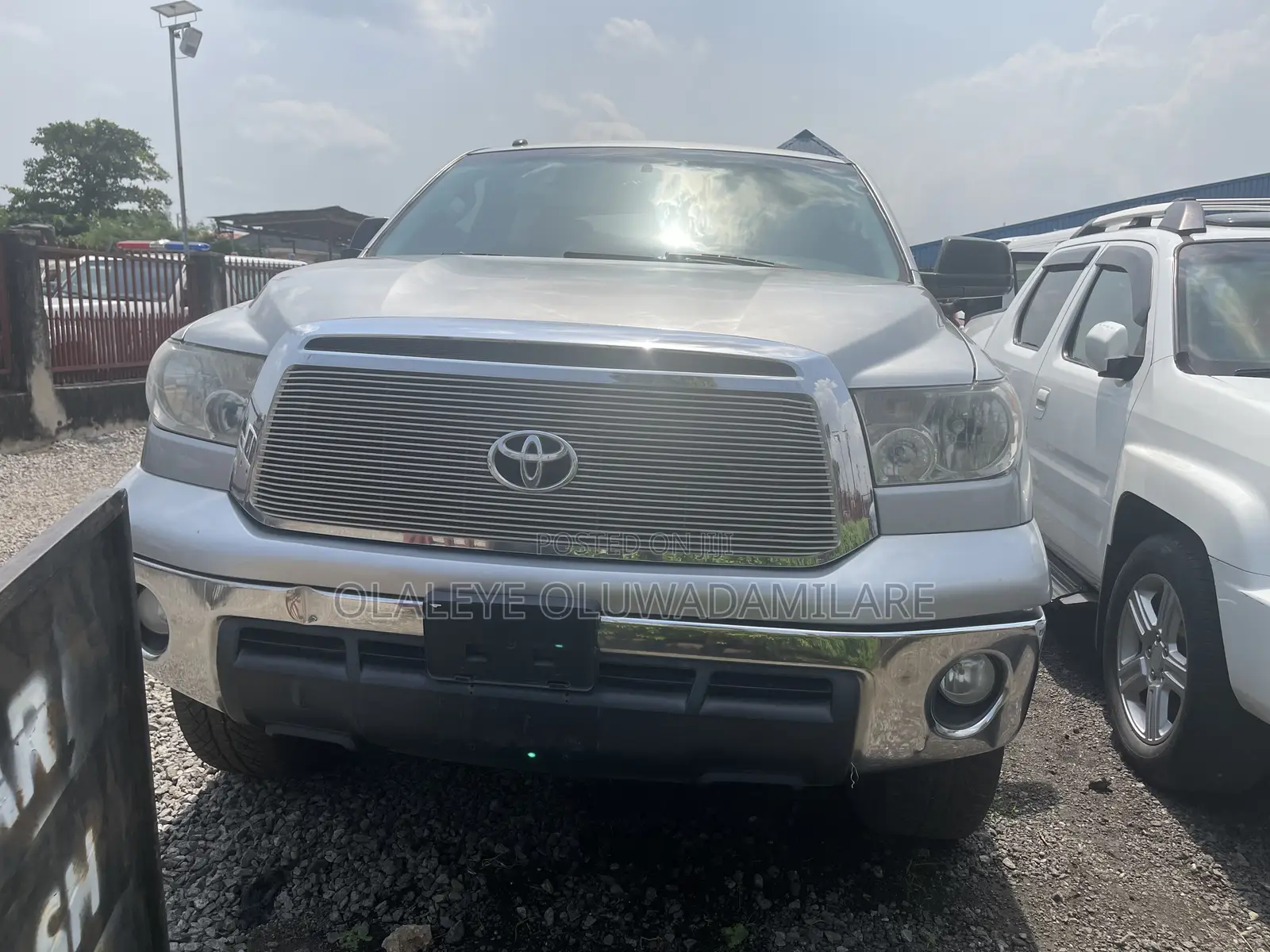 Toyota Tundra 2013 Silver