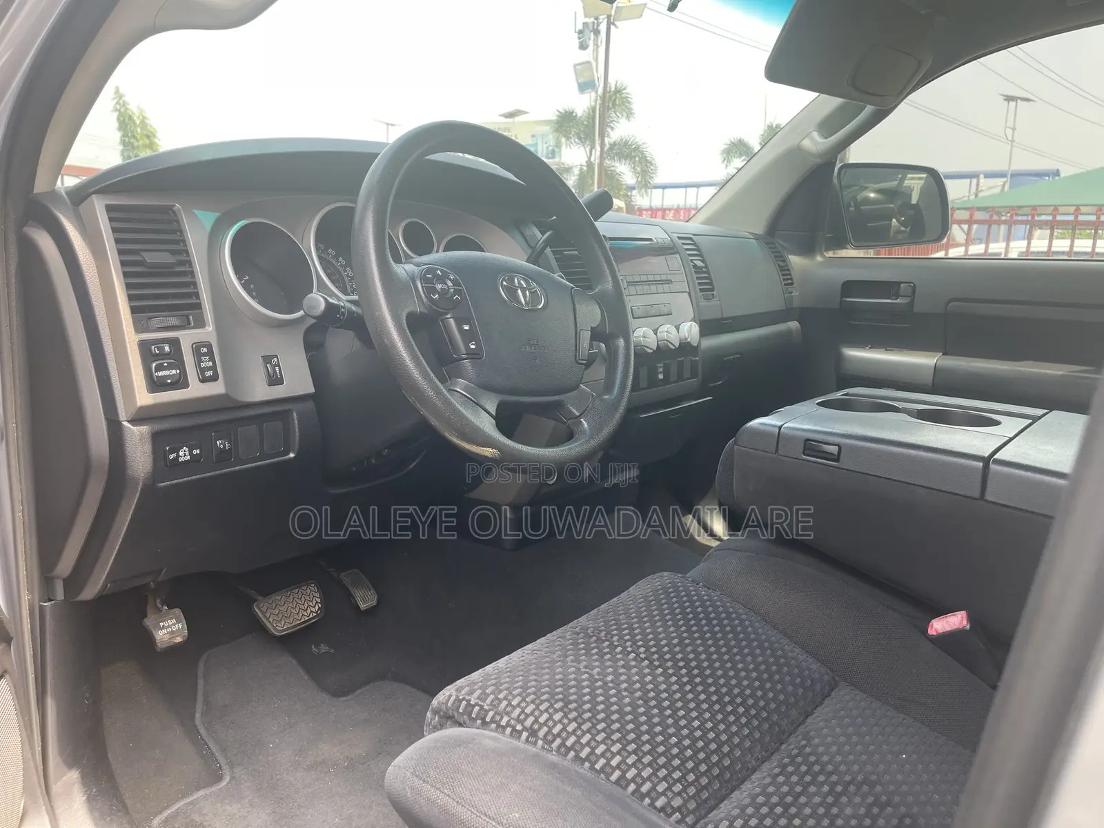 Toyota Tundra 2013 Silver