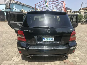 Mercedes-Benz GLK-Class 350 2010 Black