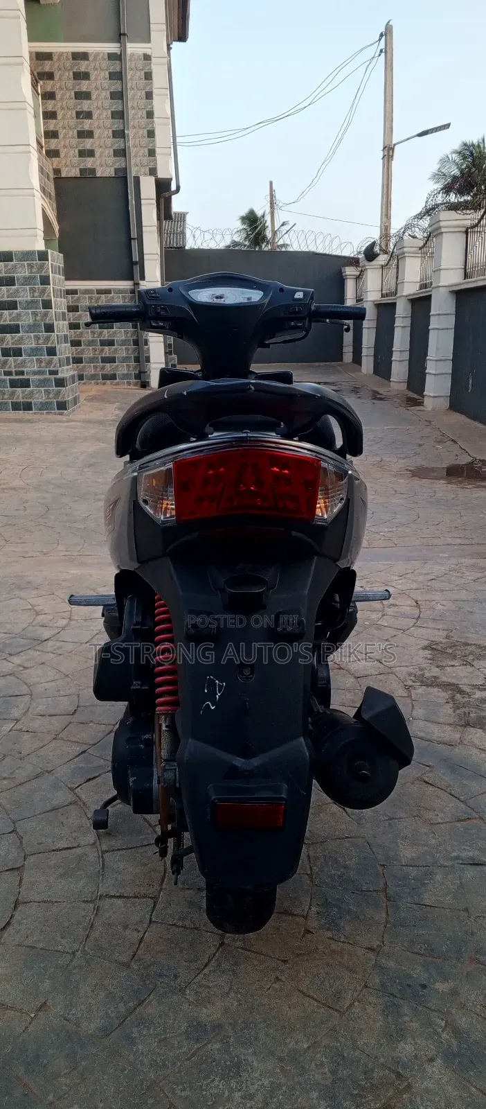 SYM Fnx 125 2020 Silver