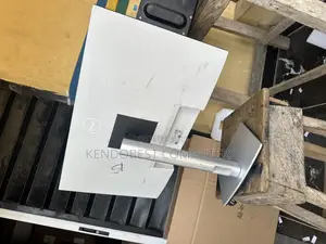 Dell 27 Plus QHD Usb C Monitor Ips