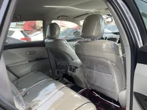 Toyota Venza AWD 2010 Gray