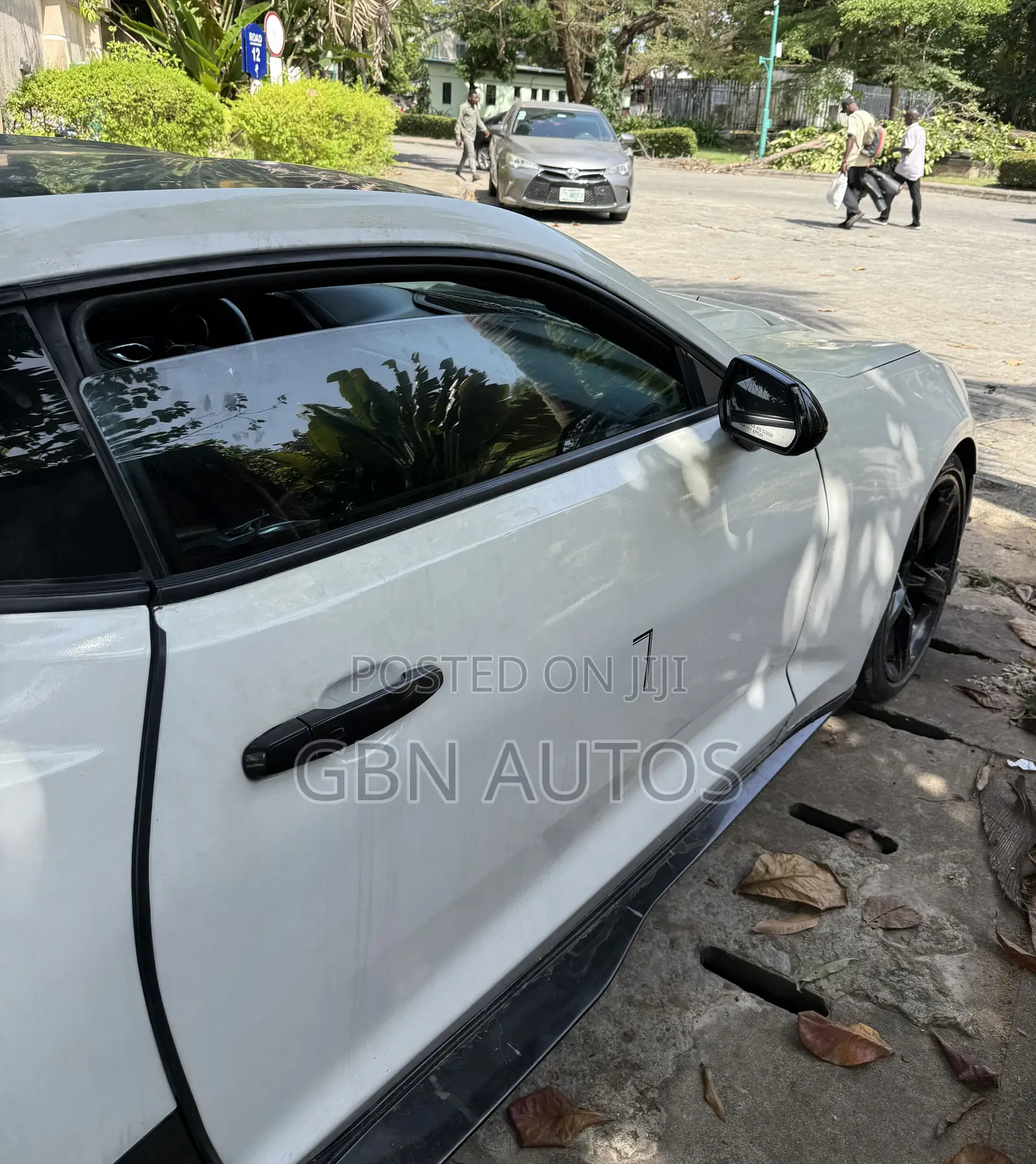 Chevrolet Camaro 2017 White