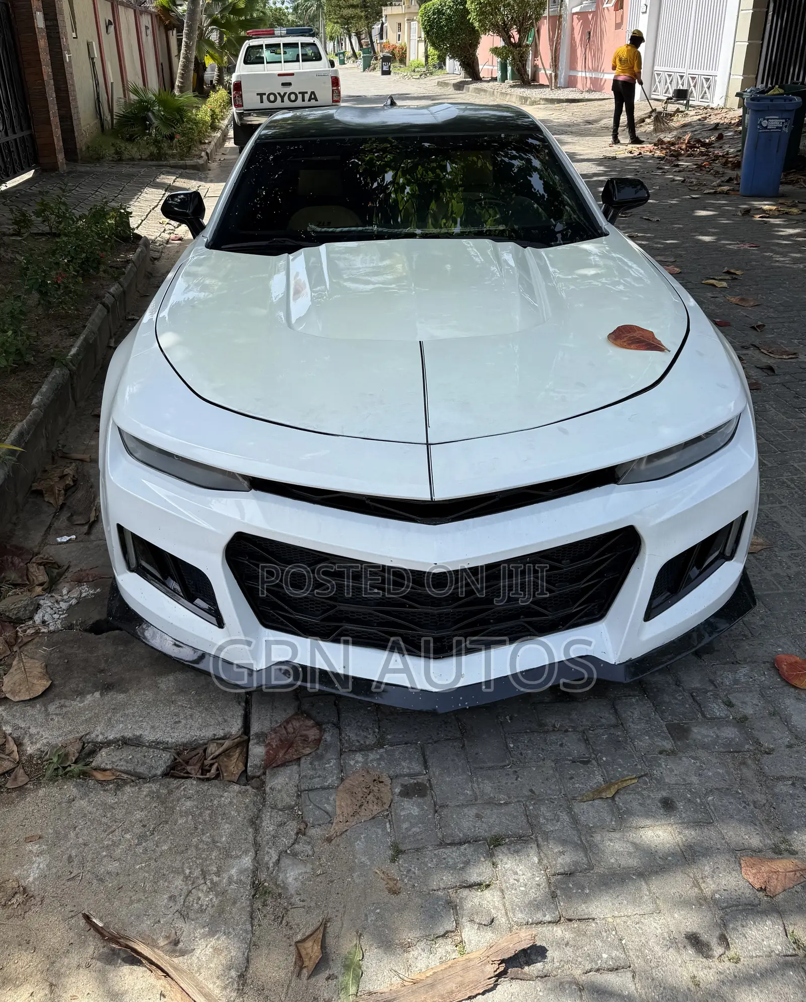 Chevrolet Camaro 2017 White