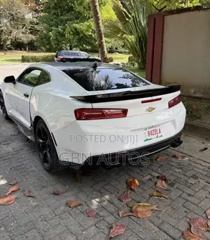 Chevrolet Camaro 2017 White