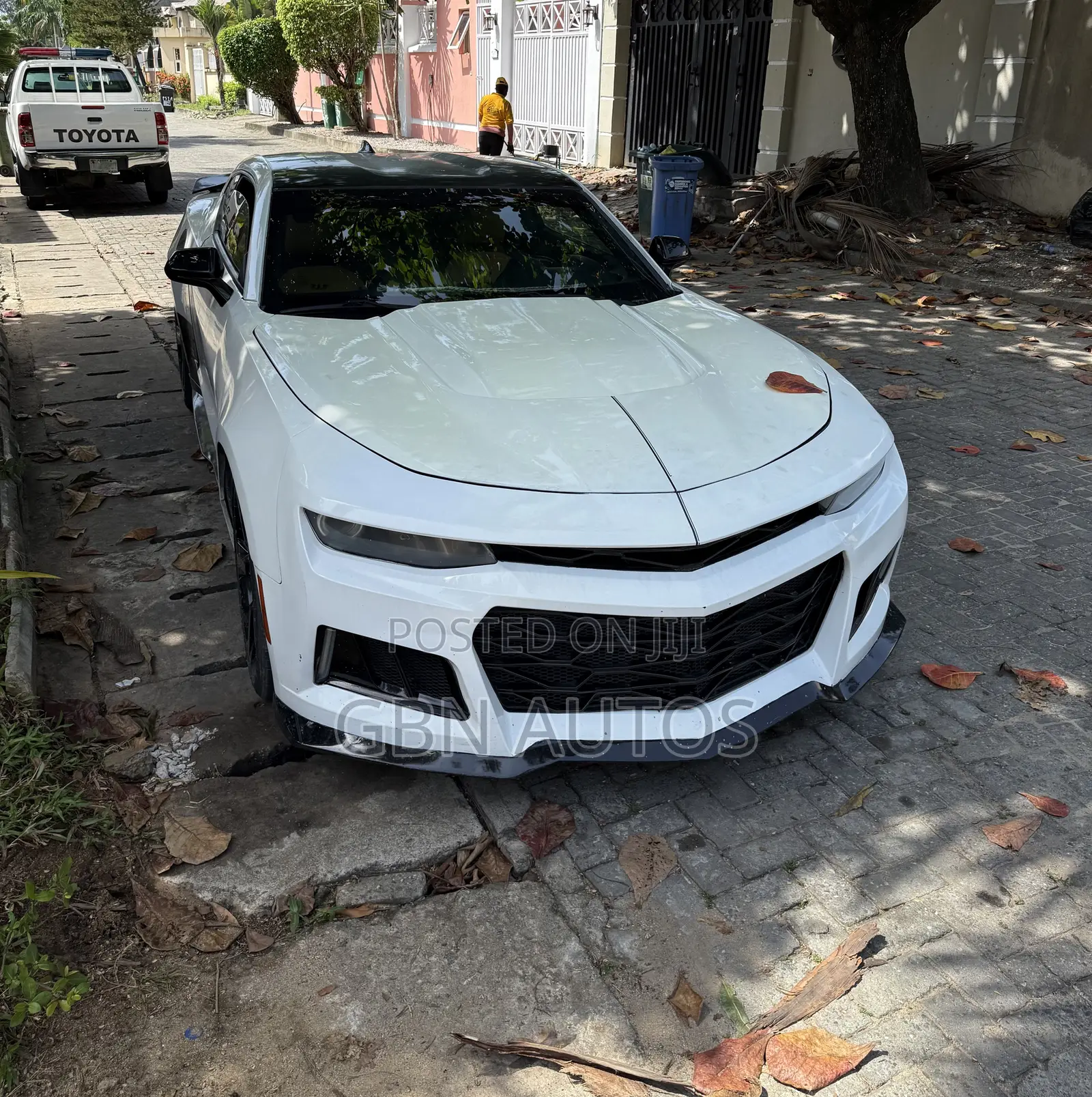 Chevrolet Camaro 2017 White