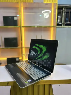 Laptop HP Pavilion 15 8GB Intel Core i5 SSD 256GB