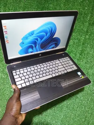 Laptop HP Pavilion 15 8GB Intel Core i5 SSD 256GB