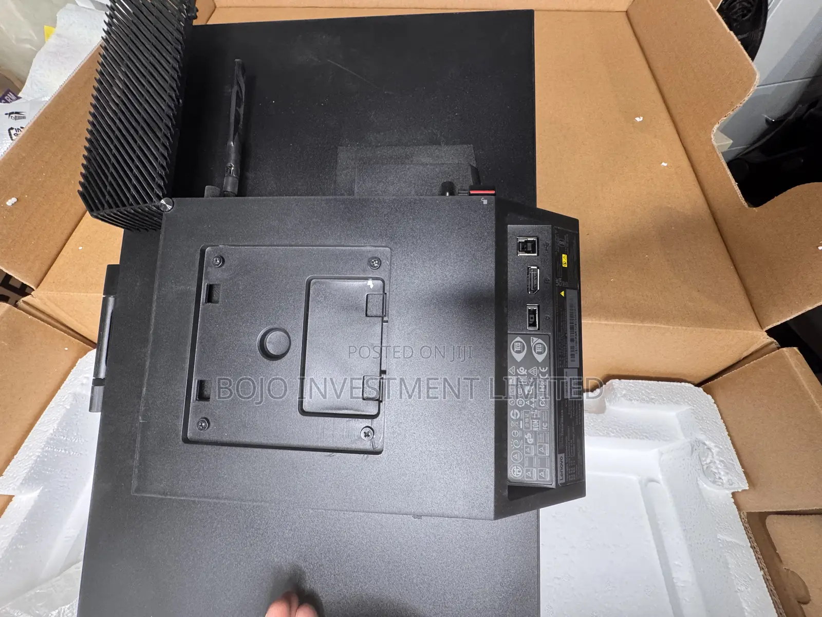 Desktop Computer Lenovo ThinkCentre 24 8GB Intel Core i5 SSD 256GB