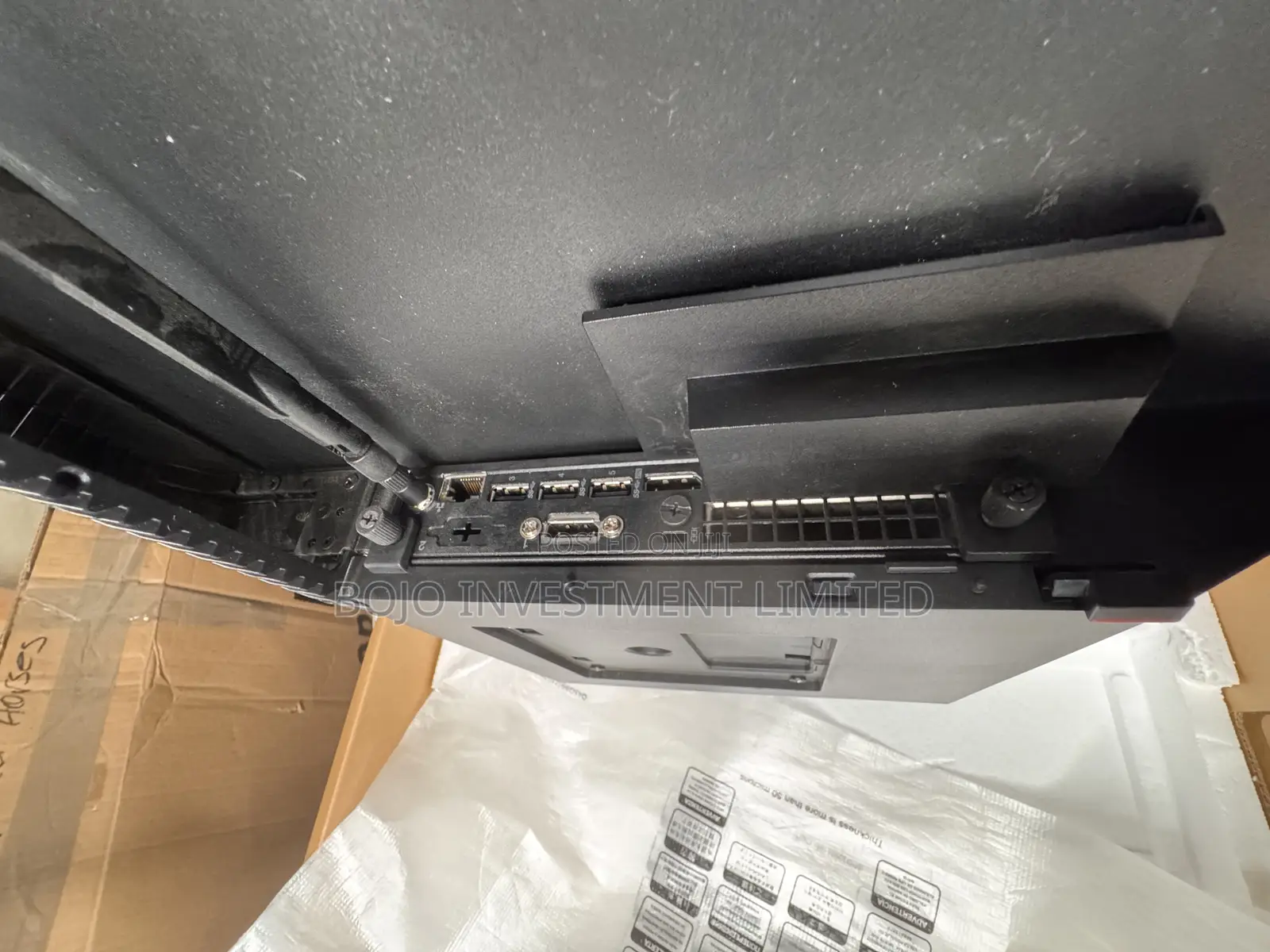 Desktop Computer Lenovo ThinkCentre 24 8GB Intel Core i5 SSD 256GB