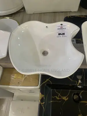 Countertop Basin White Apple Shape