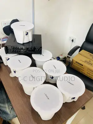 8 Bose Ceiling With Table Top Amplifier
