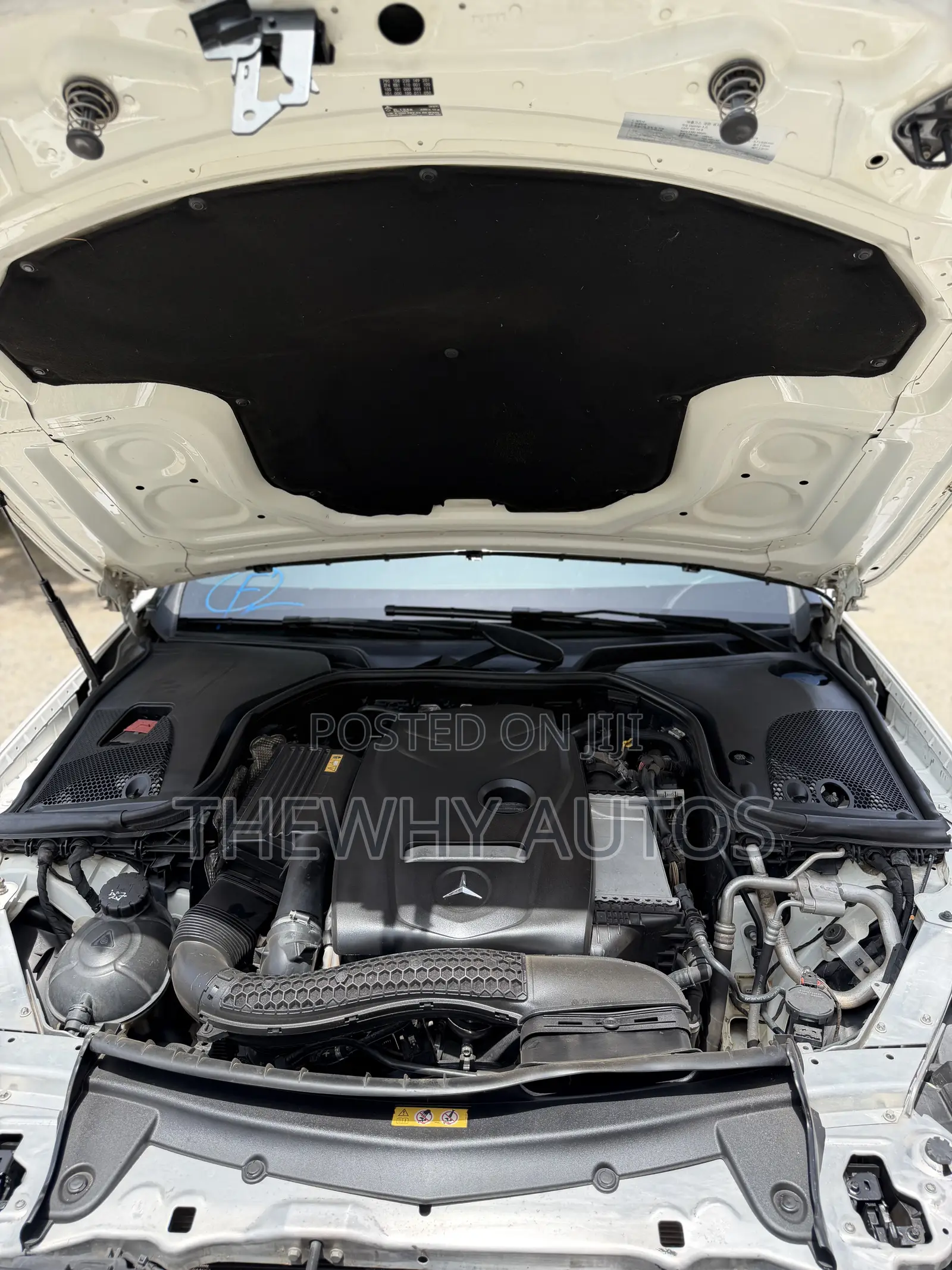 Mercedes-Benz E300 2018 White