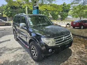 Mitsubishi Pajero 2009 Black