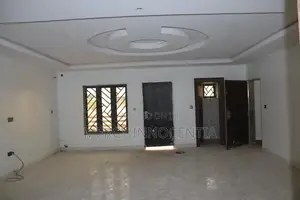 3bdrm Block of Flats in Garki 2 for rent