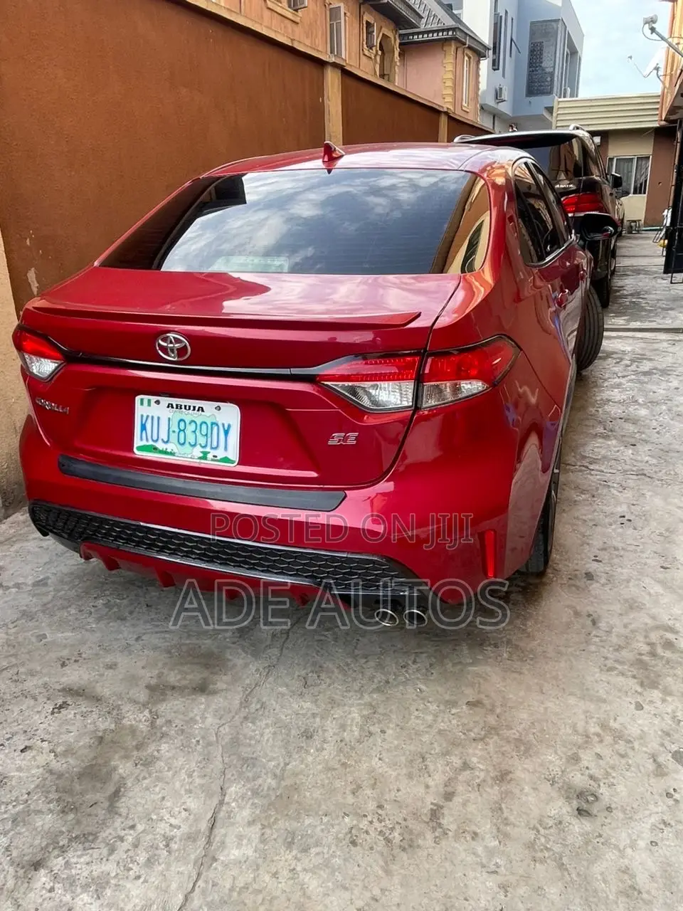Toyota Corolla SE 2021 Red