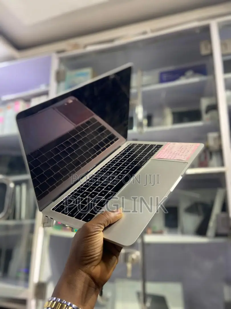 Laptop Apple MacBook Pro 2016 8GB Intel Core i5 SSD 256GB