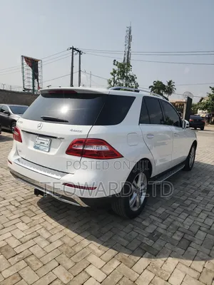 Mercedes-Benz M Class ML350 4MATIC 4dr SUV AWD (3.5L 6cyl 7A) 2015