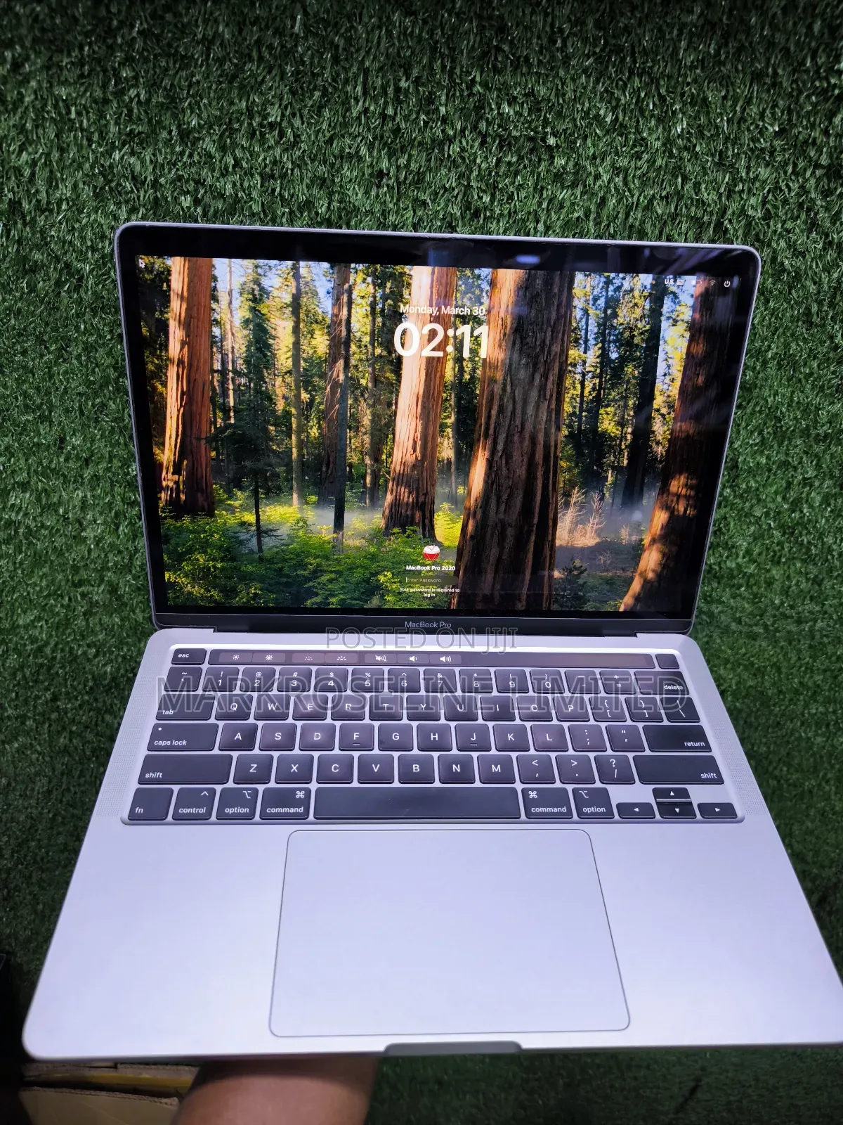 Laptop Apple MacBook Pro 8GB Intel Core i5 SSD 512GB