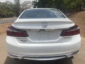 Honda Accord Sport 4dr Sedan FWD (2.4L 4cyl 2A) 2016 White