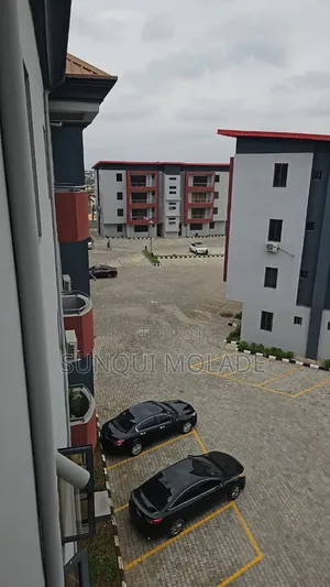 Furnished 3bdrm Apartment in Raymond Estate, for sale