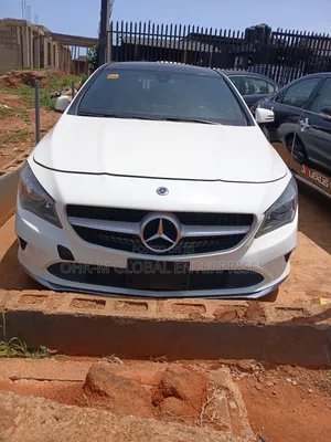 Mercedes-Benz CLA-Class CLA 250 4MATIC Sedan 2018 White