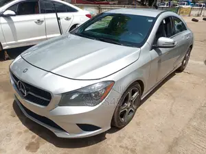 Mercedes-Benz CLA-Class 2015 Silver