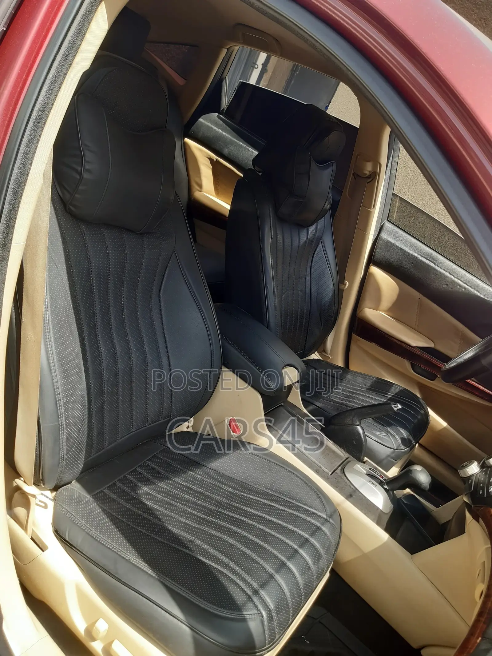 Honda Crosstour 2011 Red