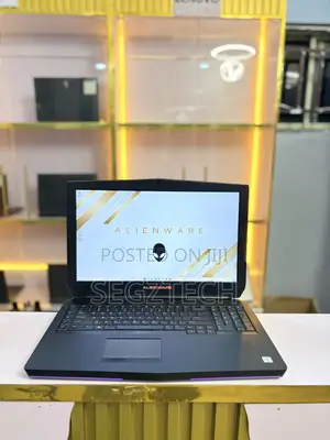 Laptop Alienware M17x R2 16GB Intel Core i7 SSD 512GB