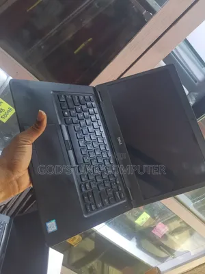 Laptop Dell Latitude 5490 8GB Intel Core i7 SSD 256GB