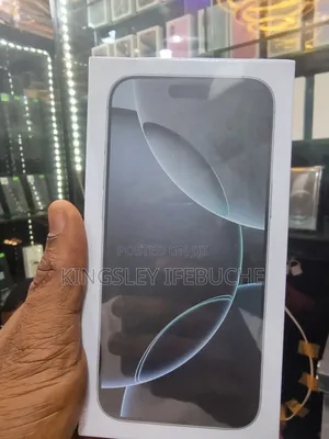 New Apple iPhone 16 Pro Max 512 GB Silver