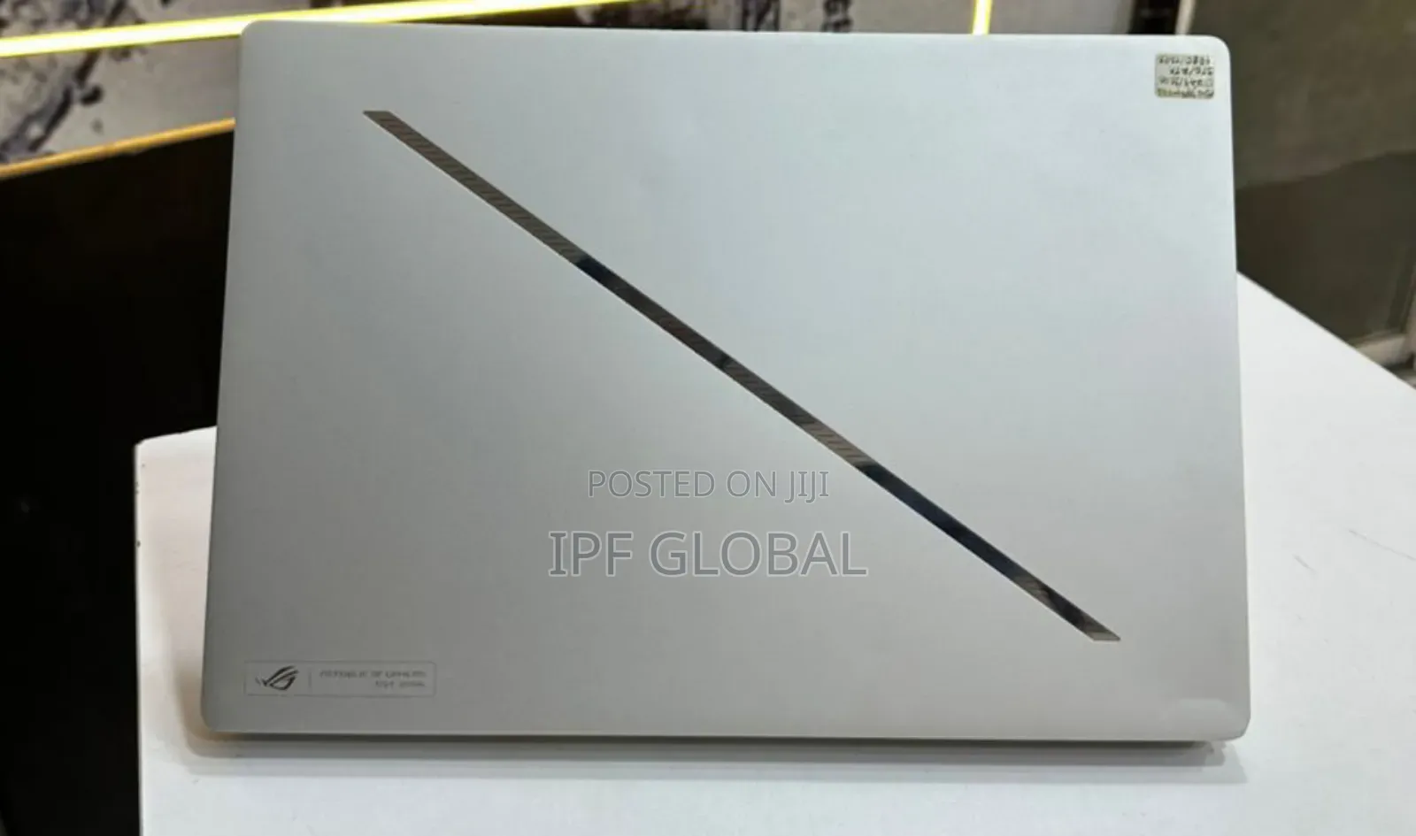 Laptop Asus ROG Zephyrus G16 32GB Intel Core Ultra 9 SSD 2T