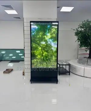 75 Inches Digital Interactive Display Screen