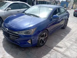 Hyundai Elantra 2019 Blue