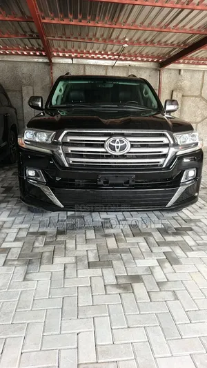 Toyota Land Cruiser 5.7 V8 VXR 2020 Black