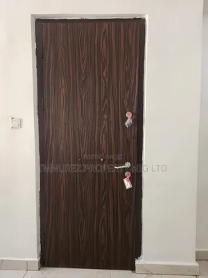 4bdrm Duplex in Chevron for rent