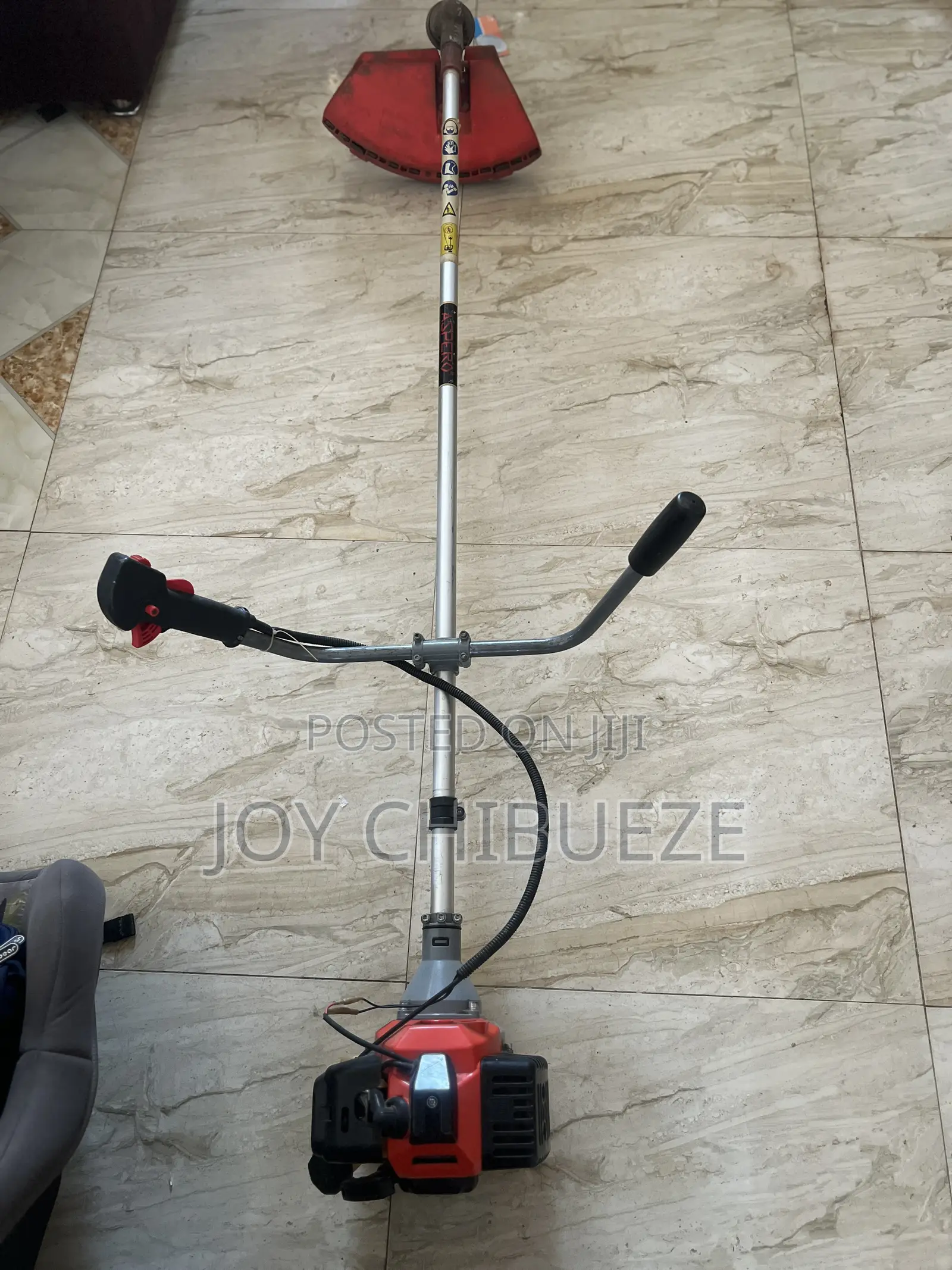 Grass Cutting Machine