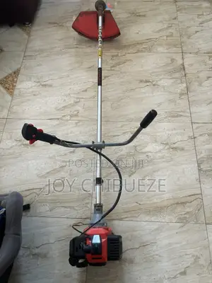 Grass Cutting Machine