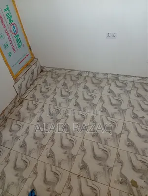 1bdrm House in Yaba for rent