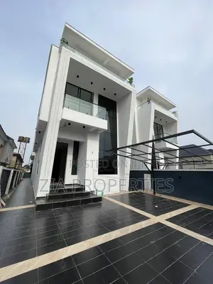 5bdrm Duplex in Sangotedo for sale