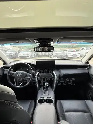 Toyota Venza XLE AWD 2023 White