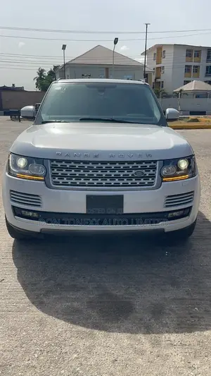 Land Rover Range Rover Vogue 2015 White