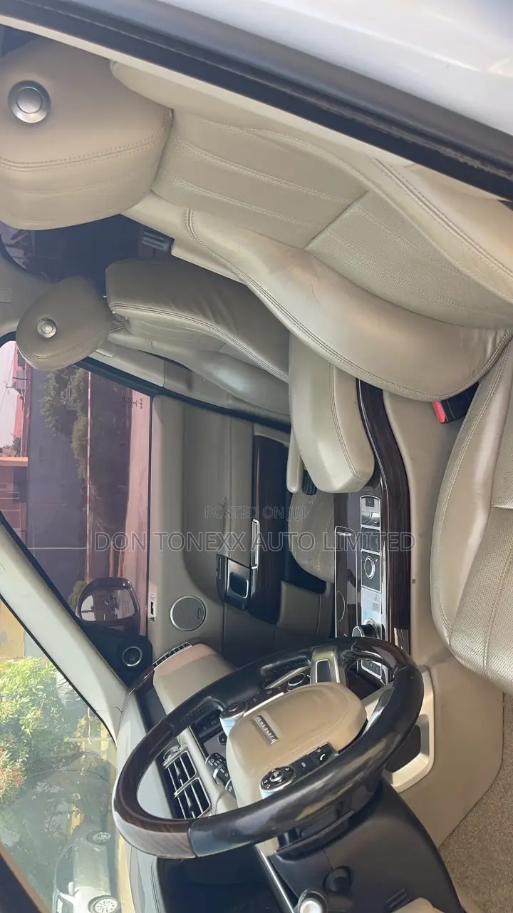 Land Rover Range Rover Vogue 2015 White