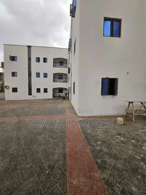 3bdrm Block of Flats in Durumi for rent