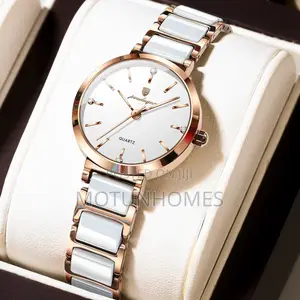 Quality Chain Female Wristwatch