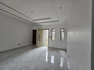 3bdrm Apartment in Lagos, Peninsula Estate for rent
