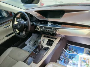 Lexus ES 350 FWD 2016 Red